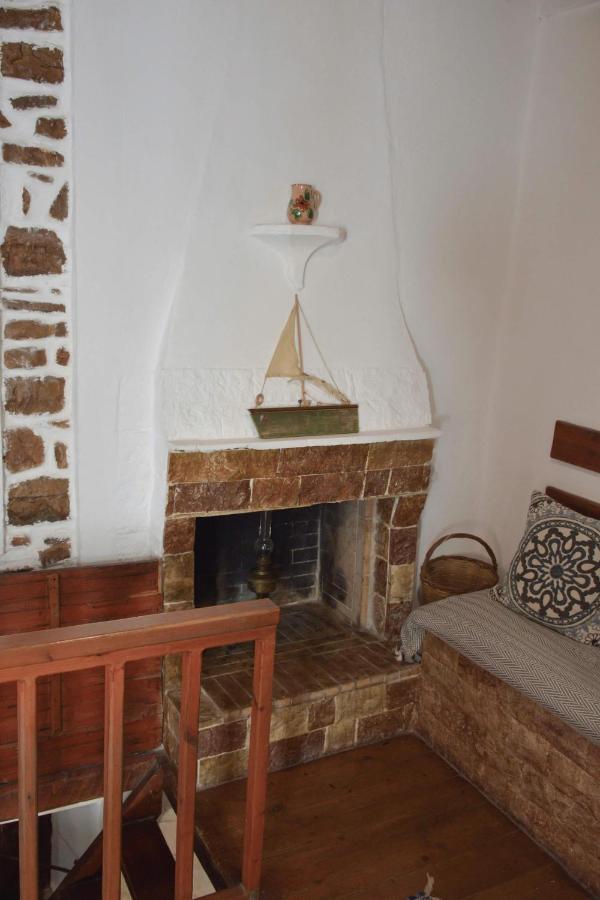 Traditional House Kassandra'S Pensjonat Ermioni Zewnętrze zdjęcie